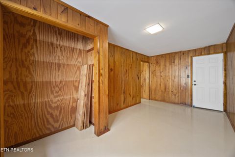 Tiny photo for 683 Webster Rd, Harriman, TN 37748 (MLS # 1333550)