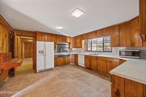 Tiny photo for 683 Webster Rd, Harriman, TN 37748 (MLS # 1333550)