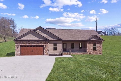 Photo of 380 Hillvale Road, Clinton, TN 37716 (MLS # 1332859)