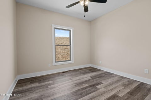 Tiny photo for 380 Hillvale Road, Clinton, TN 37716 (MLS # 1332859)