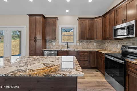 Tiny photo for 380 Hillvale Road, Clinton, TN 37716 (MLS # 1332859)