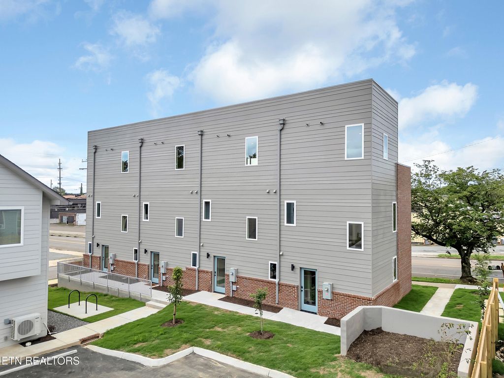 Photo of 1602 N Central Street #103, Knoxville, TN 37917 (MLS # 1328068)