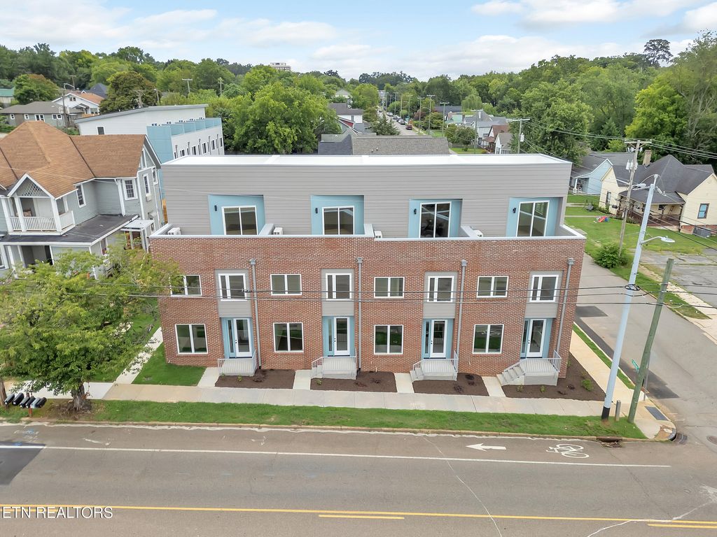 Photo of 1602 N Central Street #103, Knoxville, TN 37917 (MLS # 1328068)