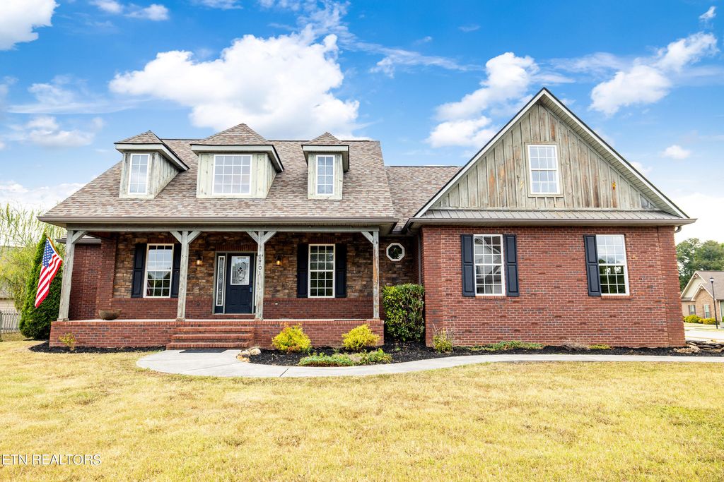 Photo of 1701 Ansley Drive, Alcoa, TN 37701 (MLS # 1276396)