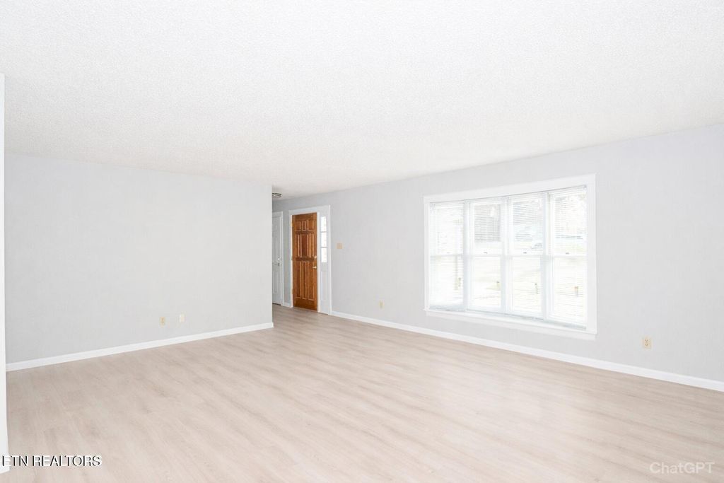 Photo of 1421 Cedar Park Drive, Maryville, TN 37803 (MLS # 1330110)