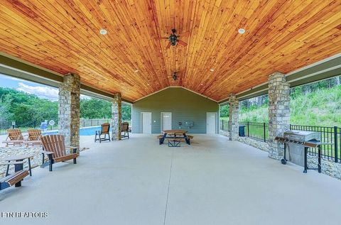 Tiny photo for 135 W Point Drive, Dandridge, TN 37725 (MLS # 1332427)