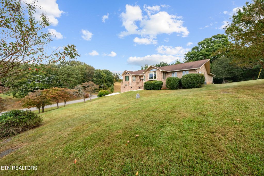 Photo of 721 Rio Vista Circle, Friendsville, TN 37737 (MLS # 1240801)