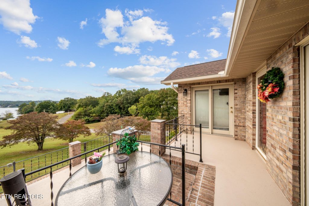 Photo of 721 Rio Vista Circle, Friendsville, TN 37737 (MLS # 1240801)