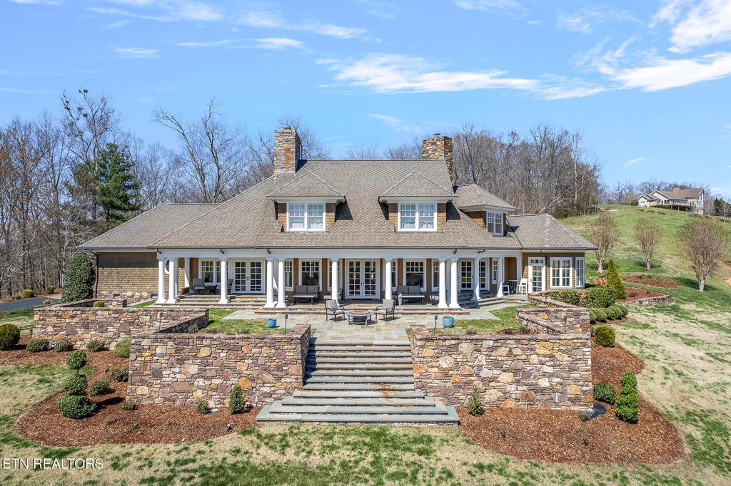 Photo of 19 Summerhill Lane, Greeneville, TN 37743 (MLS # 1334981)