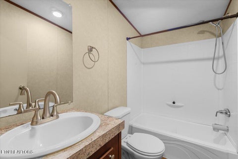 Tiny photo for 267 Evergreen Way, Mooresburg, TN 37811 (MLS # 1355666)