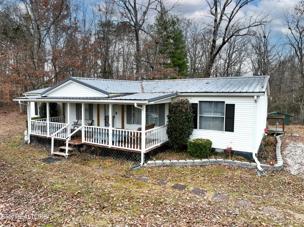 Photo of 8559 New Hwy 68, Tellico Plains, TN 37385 (MLS # 1285254)