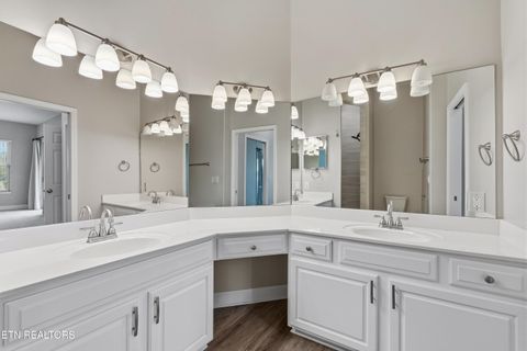 Tiny photo for 565 Rarity Bay Pkwy #201, Vonore, TN 37885 (MLS # 1336125)