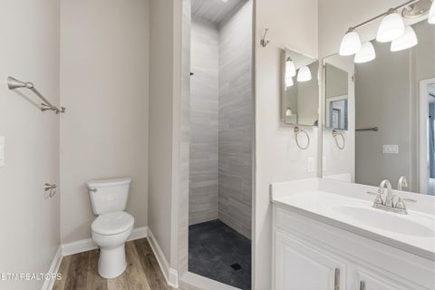 Tiny photo for 565 Rarity Bay Pkwy #201, Vonore, TN 37885 (MLS # 1336125)