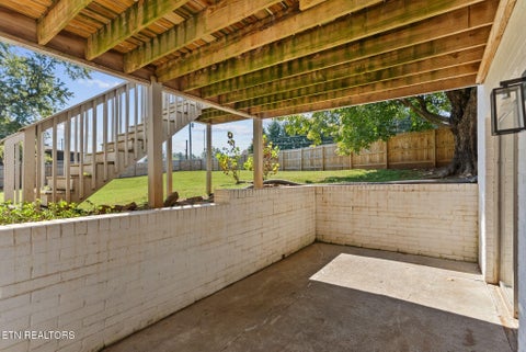 Tiny photo for 943 Radnor Rd, Maryville, TN 37804 (MLS # 1357565)