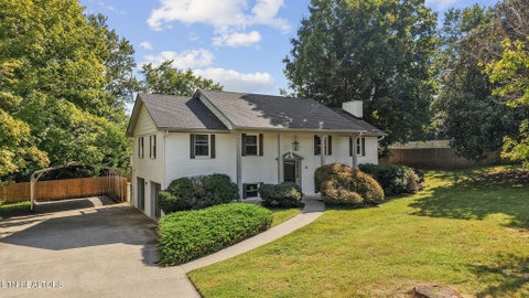 Tiny photo for 943 Radnor Rd, Maryville, TN 37804 (MLS # 1357565)