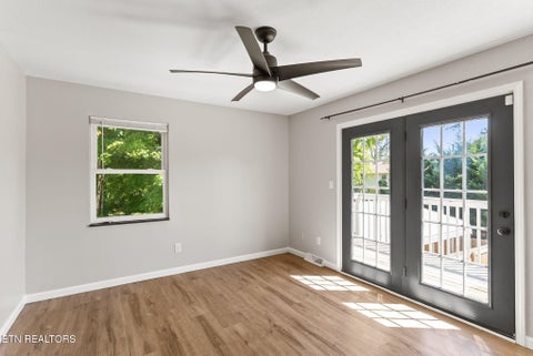 Tiny photo for 943 Radnor Rd, Maryville, TN 37804 (MLS # 1357565)