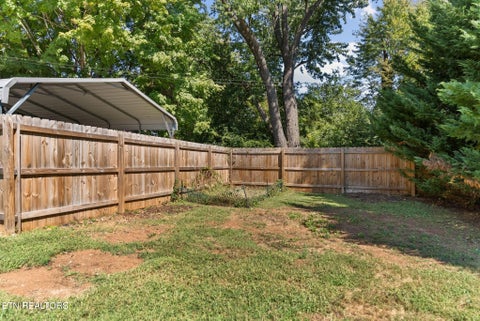 Tiny photo for 943 Radnor Rd, Maryville, TN 37804 (MLS # 1357565)