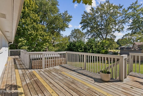 Tiny photo for 943 Radnor Rd, Maryville, TN 37804 (MLS # 1357565)