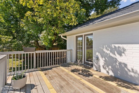 Tiny photo for 943 Radnor Rd, Maryville, TN 37804 (MLS # 1357565)