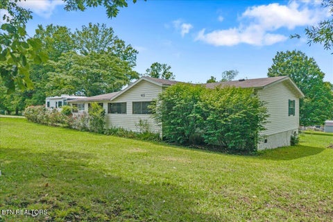 Tiny photo for 955 N Main St, Decatur, TN 37322 (MLS # 1348303)