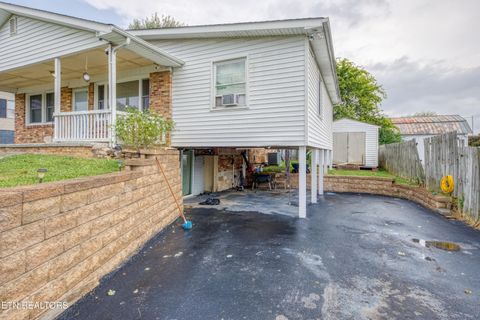 Tiny photo for 125 S Fowler Circle, Clinton, TN 37716 (MLS # 1314709)