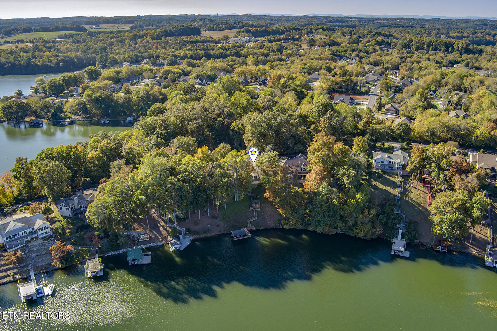 Loudon, Tennessee 37774, United States, 3 Bedrooms Bedrooms, ,3 BathroomsBathrooms,Residential,Active,79446