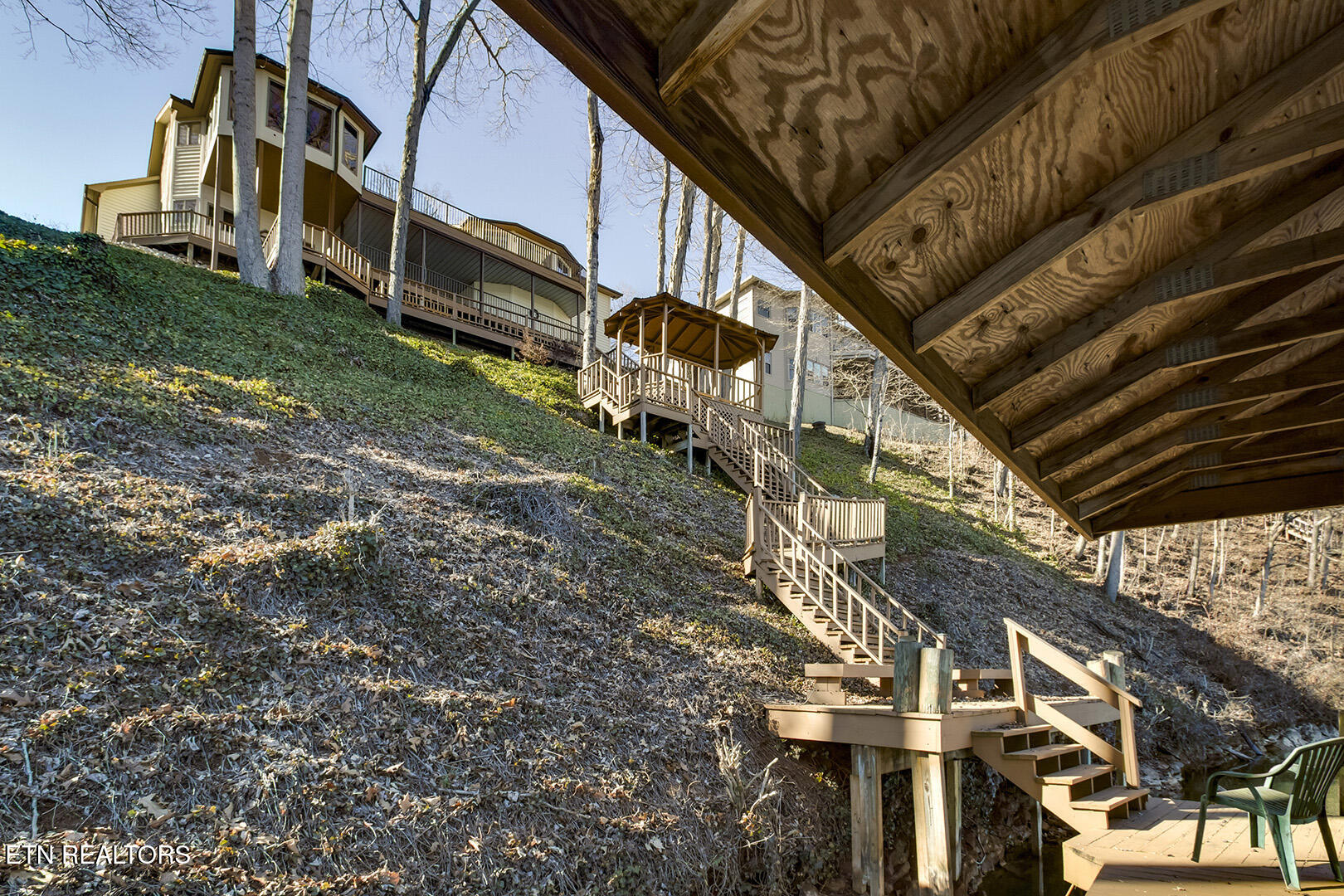 Loudon, Tennessee 37774, United States, 3 Bedrooms Bedrooms, ,3 BathroomsBathrooms,Residential,Active,79446