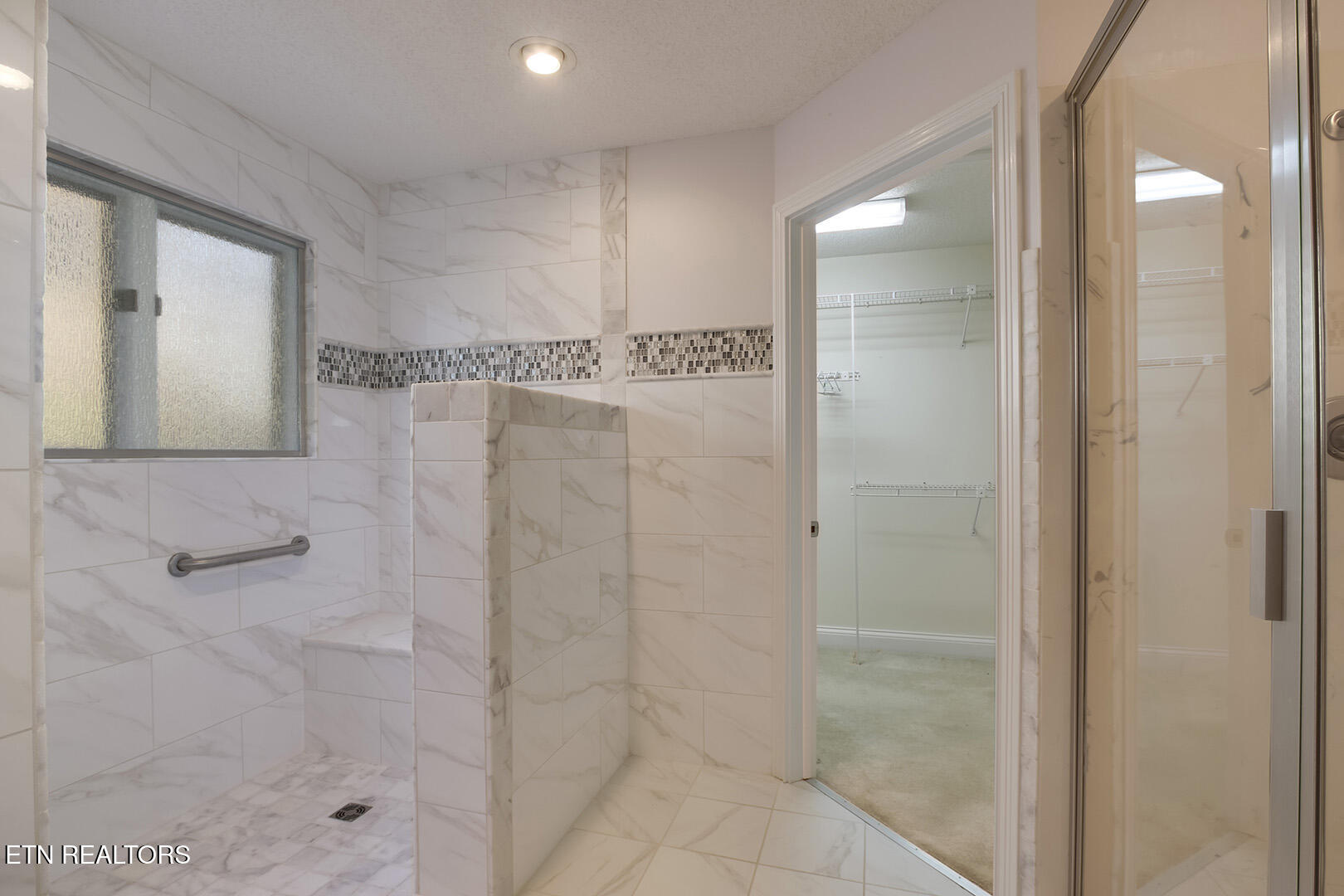 Loudon, Tennessee 37774, United States, 3 Bedrooms Bedrooms, ,3 BathroomsBathrooms,Residential,Active,79446