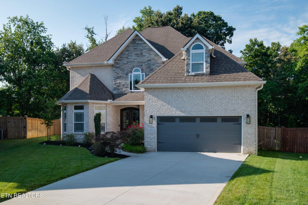 Photo of 7916 Yellow Jasmine Lane, Knoxville, TN 37919 (MLS # 1353600)