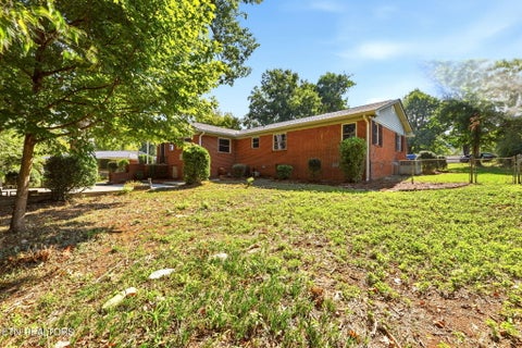 Tiny photo for 411 Woodland Drive, Clinton, TN 37716 (MLS # 1355290)
