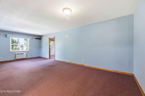 Tiny photo for 411 Woodland Drive, Clinton, TN 37716 (MLS # 1355290)