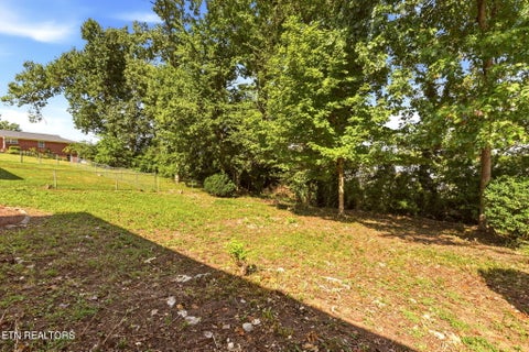 Tiny photo for 411 Woodland Drive, Clinton, TN 37716 (MLS # 1355290)