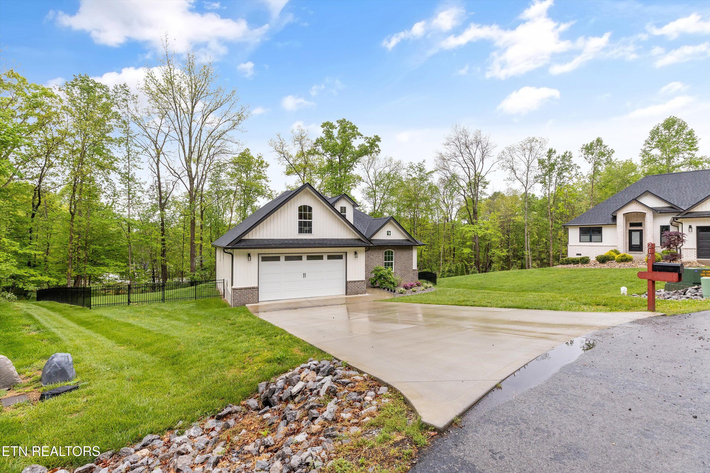 212 Nicoma Circle