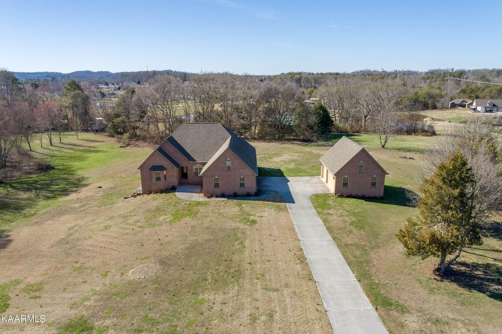 Photo of 3710 Windstream Drive, Friendsville, TN 37737 (MLS # 1218361)