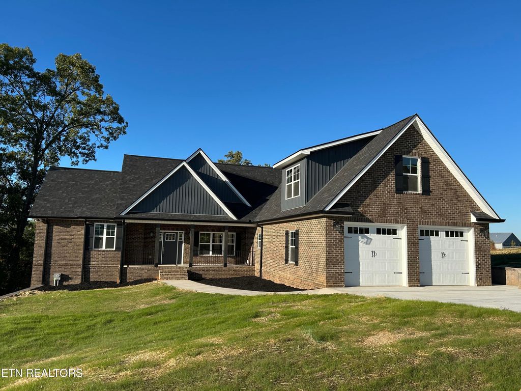 Photo of 531 Meadowcrest Drive Lane, Dandridge, TN 37725 (MLS # 1312524)
