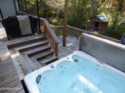 Tiny photo for 280 E Deer Creek Drive, Crossville, TN 38571 (MLS # 1323336)