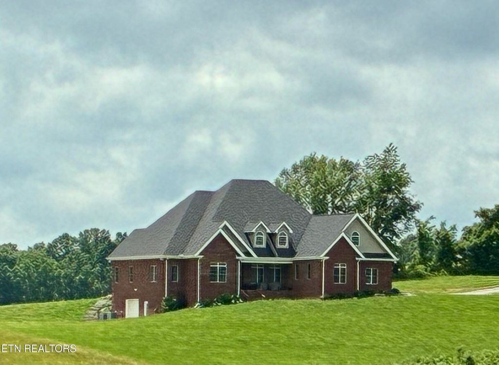 Photo of 257 Holt Ridge Rd, Tazewell, TN 37879 (MLS # 1304738)