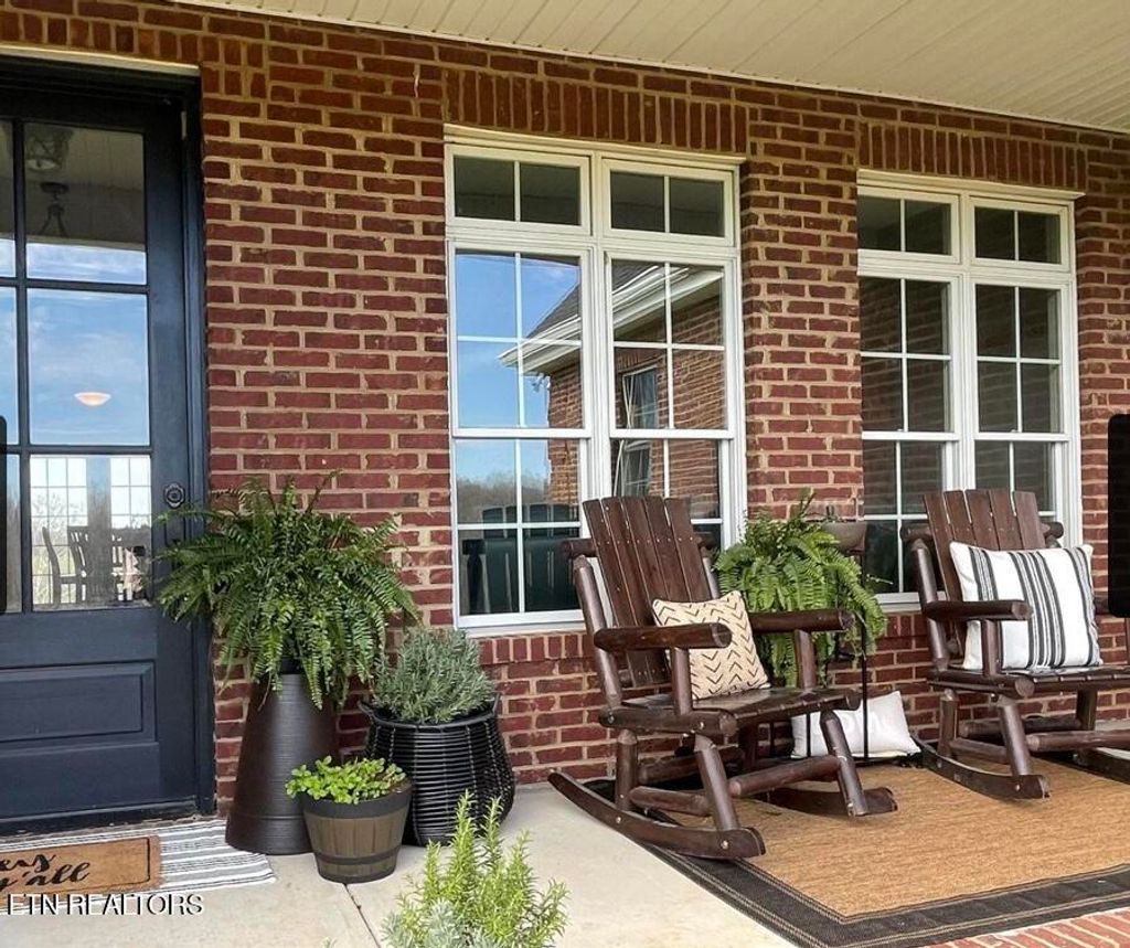 Photo of 257 Holt Ridge Rd, Tazewell, TN 37879 (MLS # 1304738)