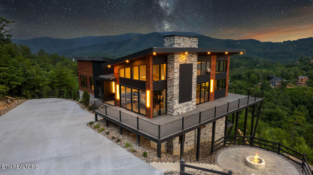 2848 Red Sky Drive