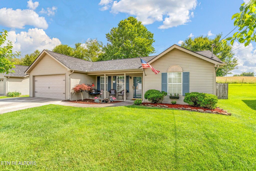Photo of 7527 Wheatmeadow Rd, Corryton, TN 37721 (MLS # 1305091)