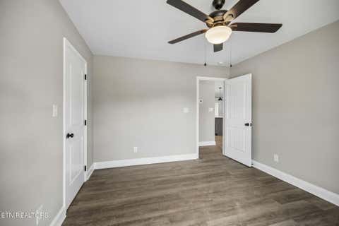Tiny photo for 806 Johnson Rd, Maryville, TN 37804 (MLS # 1350159)