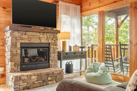 Tiny photo for 1109 Autumn Path Way, Sevierville, TN 37862 (MLS # 1334725)