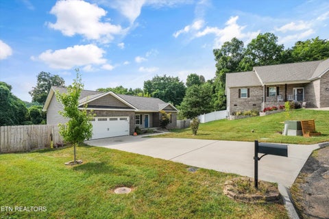 Tiny photo for 2000 Country Brook Lane, Knoxville, TN 37921 (MLS # 1354635)