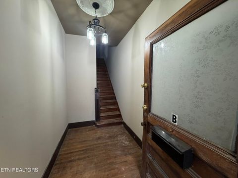 Tiny photo for 903 Luttrell St, Knoxville, TN 37917 (MLS # 1330030)