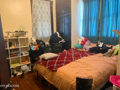 Tiny photo for 903 Luttrell St, Knoxville, TN 37917 (MLS # 1330030)