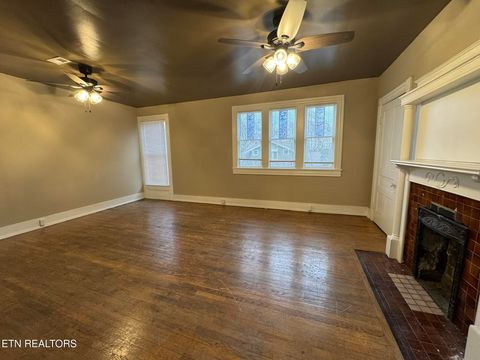 Tiny photo for 903 Luttrell St, Knoxville, TN 37917 (MLS # 1330030)