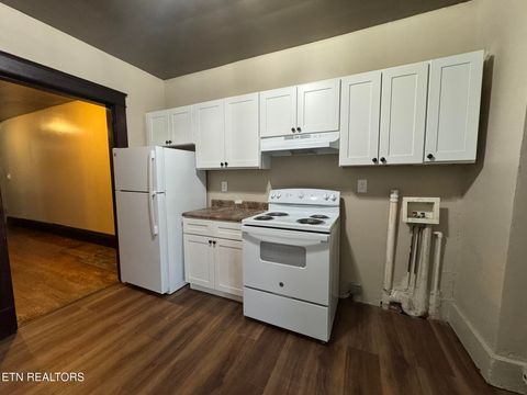 Tiny photo for 903 Luttrell St, Knoxville, TN 37917 (MLS # 1330030)