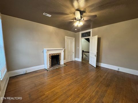Tiny photo for 903 Luttrell St, Knoxville, TN 37917 (MLS # 1330030)