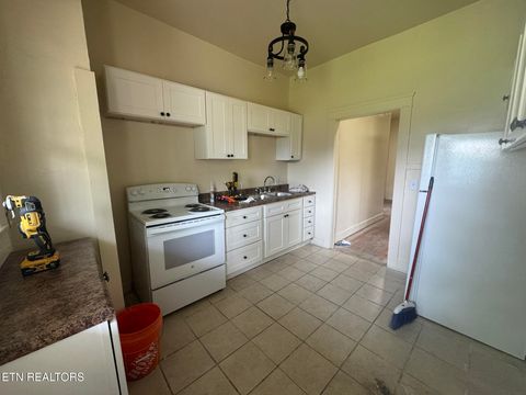 Tiny photo for 903 Luttrell St, Knoxville, TN 37917 (MLS # 1330030)