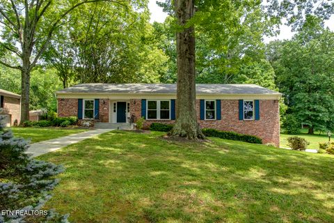 Photo of 700 Kempton Rd, Knoxville, TN 37909 (MLS # 1327204)